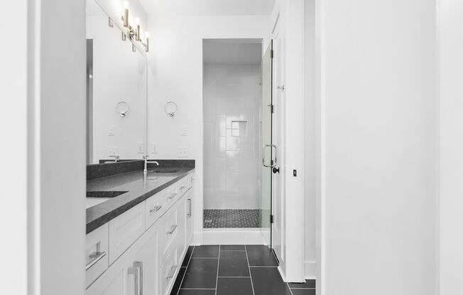 3 beds, 3.5 baths, $3,000, Unit Unit 12