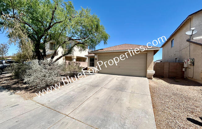 2472 W CHRIS OLIVER WAY