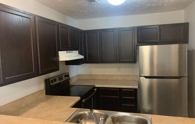 2 beds, 2 baths, $1,200