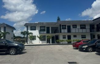 Davie Commons Apts LLC