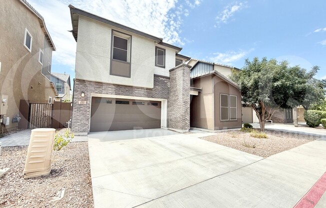735 W DERRINGER WAY