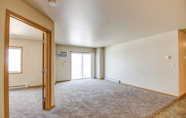 3 beds, 2 baths, 1,342 sqft, $1,365, Unit 2213-308