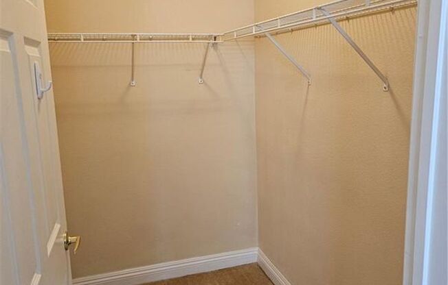 1 bed, 1 bath, $1,300