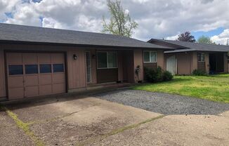 2 beds, 1 bath, $1,695