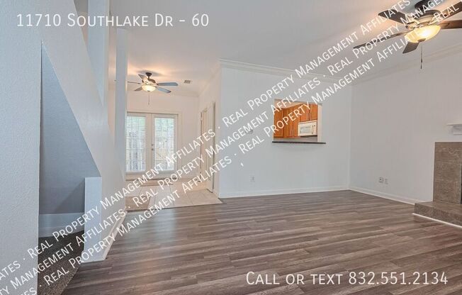 11710 SOUTHLAKE DR