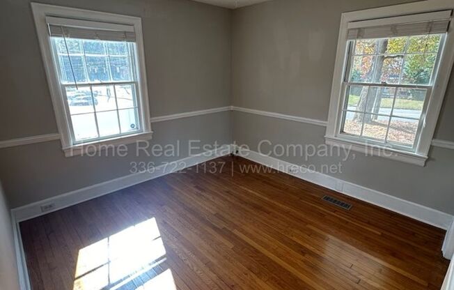 2 beds, 1 bath, $1,195