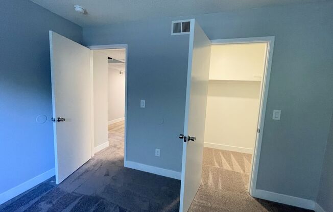 1 bed, 1 bath, 680 sqft, $1,425, Unit RO-61