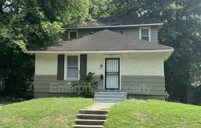 2 beds, 1 bath, $1,150