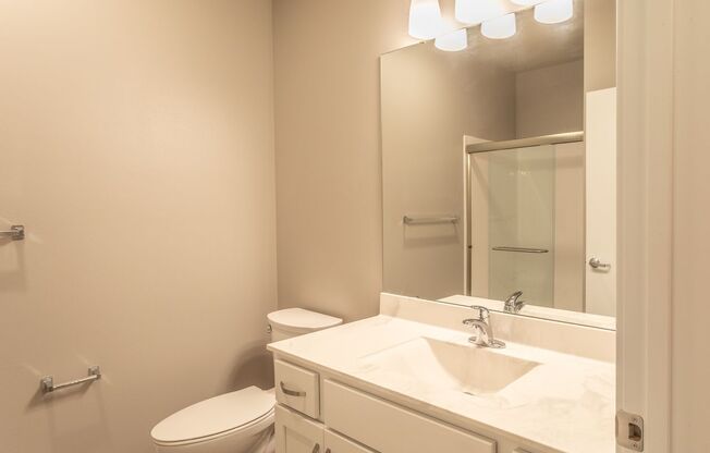 Studio, 1 bath, 563 sqft, $1,535, Unit 104-304