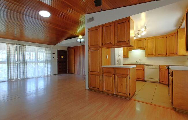 Centrally Located 3 Bedroom 1 Bathroom In The NE
