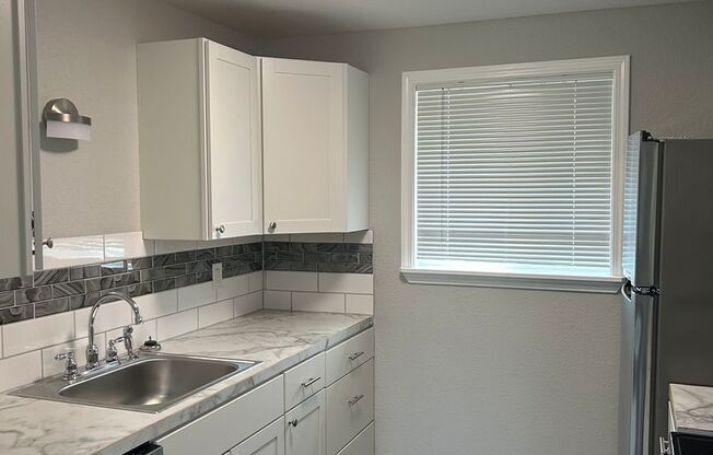 2 beds, 1 bath, 788 sqft, $1,300, Unit 1897F