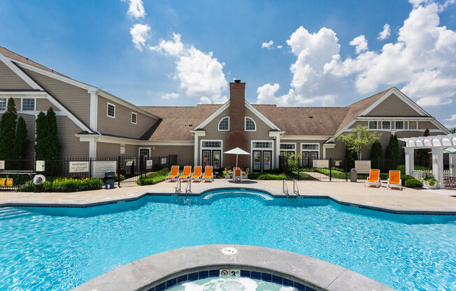 the preserve at ballantyne commons apartment swimming pool