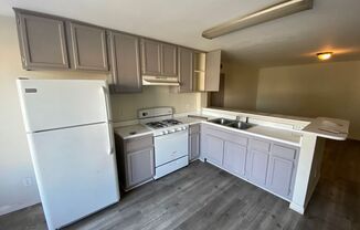 2 beds, 1 bath, $1,985