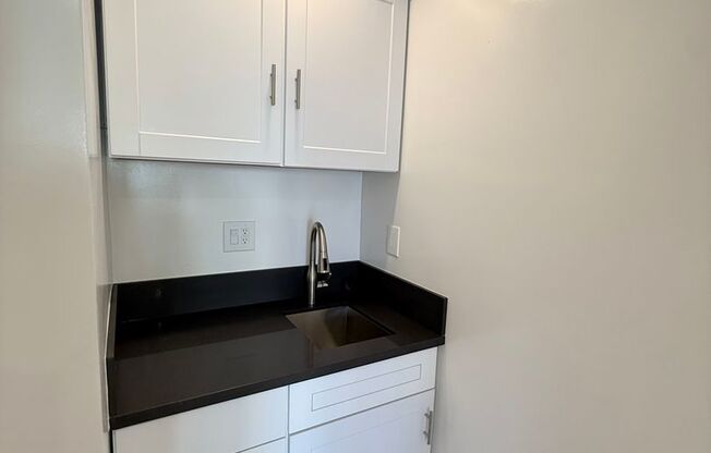Studio, 1 bath, 235 sqft, $1,575, Unit 0103-66