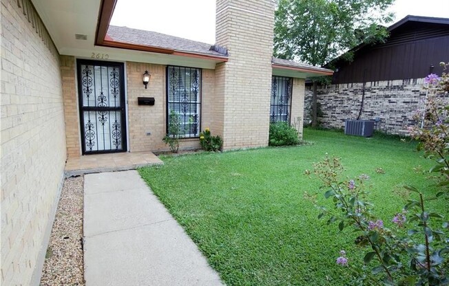 2610 SAM HOUSTON DR