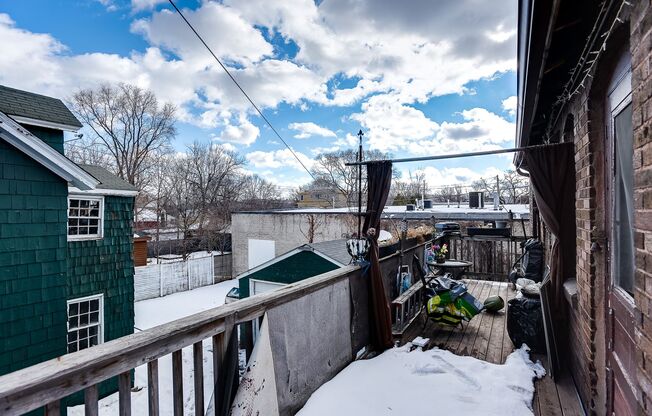 1 bed, 1 bath, 700 sqft, $1,250, Unit 6