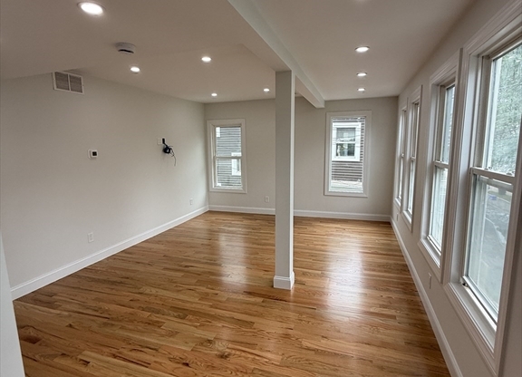 13 FAIRMONT ST