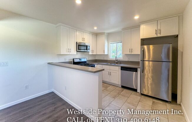 1270 W 39th St