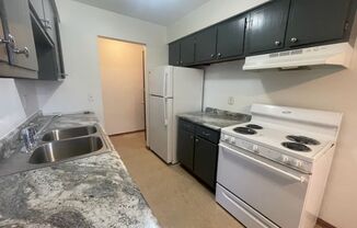 2 beds, 1 bath, 900 sqft, $1,099, Unit Unit 208