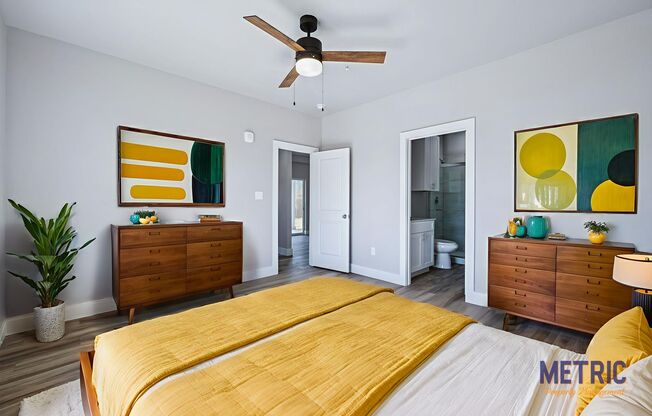 2 beds, 2 baths, 900 sqft, $1,260, Unit 111