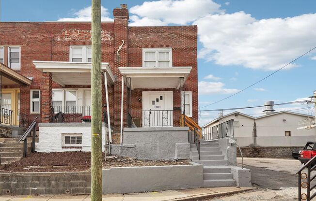 3 Bedroom, 1.5 bath townhome