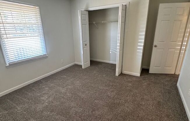 2 beds, 2 baths, 900 sqft, $1,038, Unit 302B