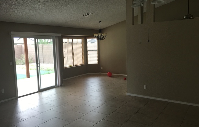 3 beds, 2 baths, $2,650