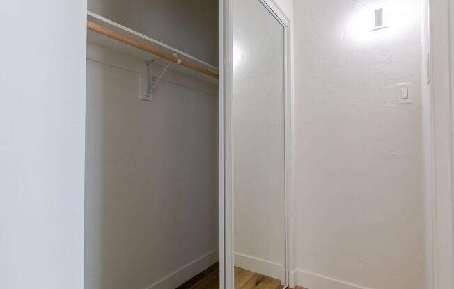 Studio, 1 bath, 400 sqft, $1,395