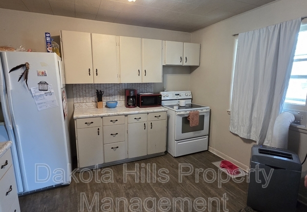 313 E TALLENT