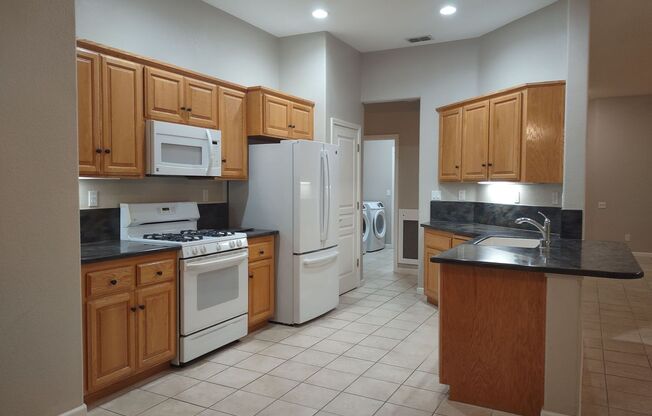 2 beds, 2 baths, $2,695