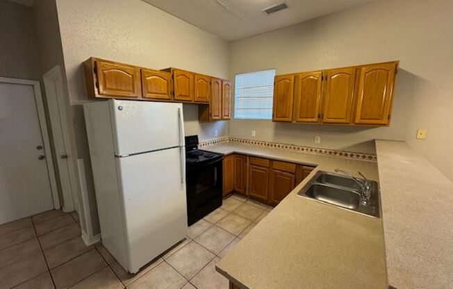 3 beds, 1 bath, $1,795