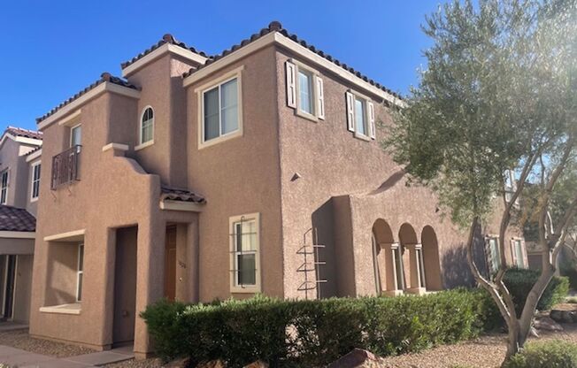 FANTASTIC SUMMERLIN WEST HOME!!!! LOCATED BETWEEN DOWNTOWN SUMMERLIN MALL AND RED ROCK CONSERVATION!!!!