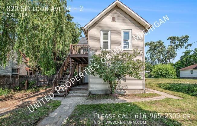 820 SHELDON AVE SE