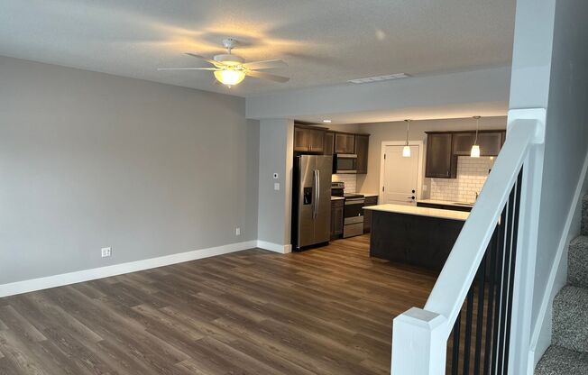 3 beds, 2.5 baths, 1,500 sqft, $1,600, Unit 3