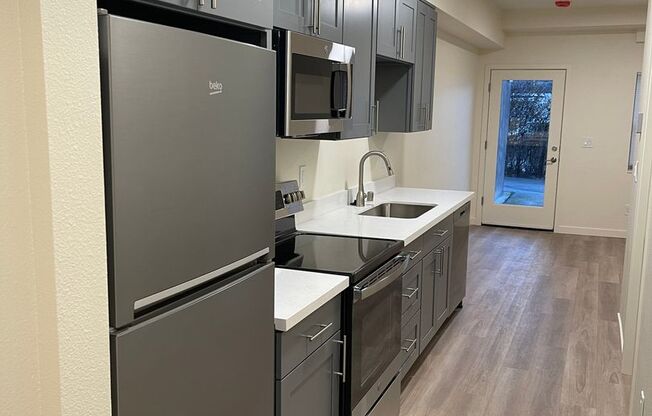 1 bed, 1 bath, 426 sqft, $1,774, Unit 3