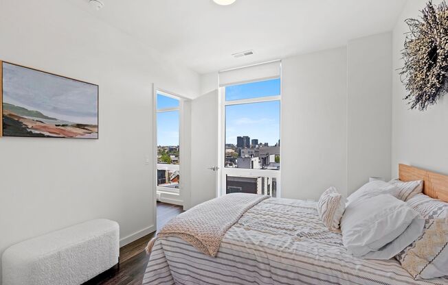 2 beds, 1 bath, 760 sqft, $3,325, Unit 606