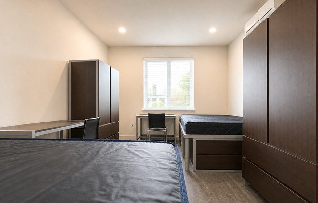 2 beds, 2 baths, 930 sqft, $5,404, Unit 803