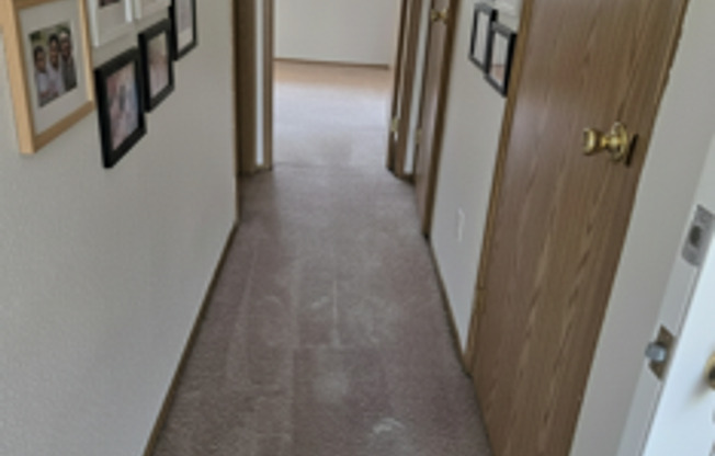 1 bed, 1 bath, 609 sqft, $1,200, Unit 1711-06