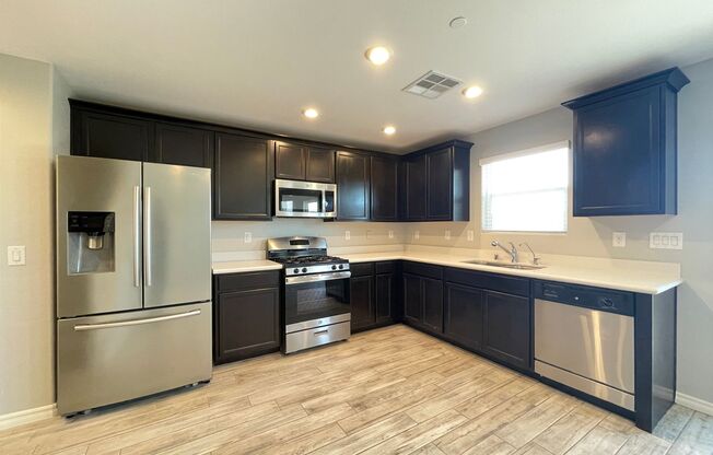 Beautiful Gated Henderson Home | 3 Bed/ 2.5 Bath- AVAILABLE 3/31/26