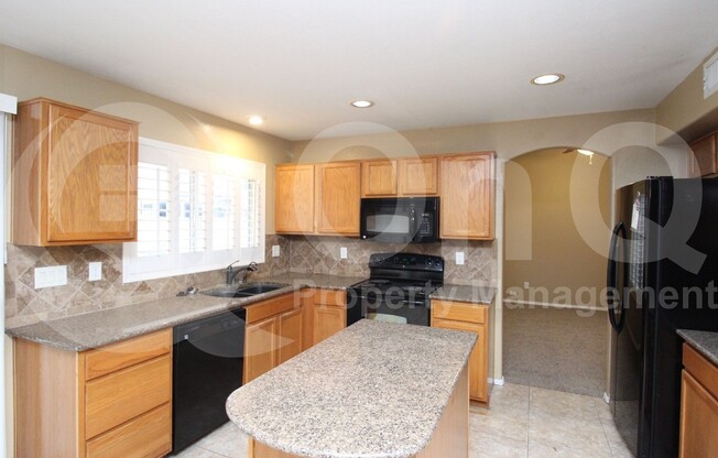 5326 W TARO LN