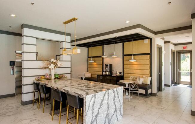 Brand New Franklin TN Apartments