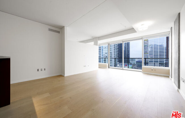 2 beds, 2 baths, 1,140 sqft, $4,500, Unit 1406