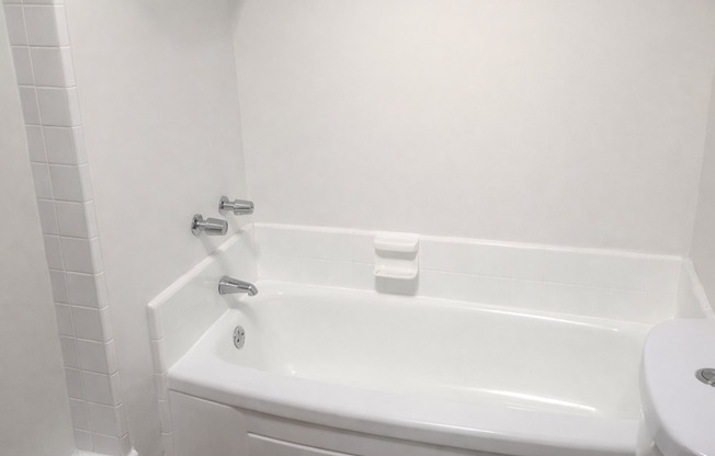 2 beds, 1 bath, 750 sqft, $2,195, Unit 311