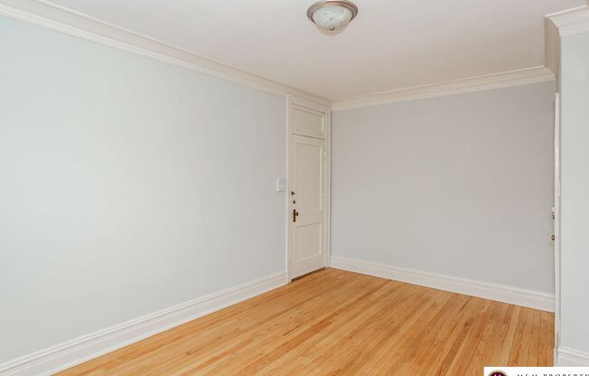 Studio, 1 bath, 226 sqft, $995, Unit 1016 1/2-12