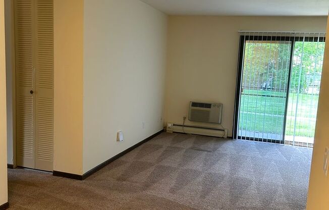 1933 - 1941 Wyoming Avenue