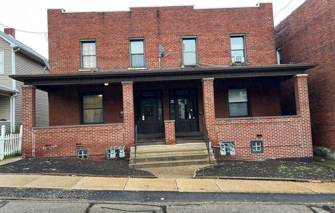 809-811 7th Street