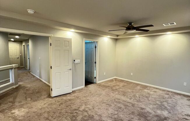 Dual Primary Suites, Heated Pool & Spa in Southwest Las Vegas. SOLAR Panels