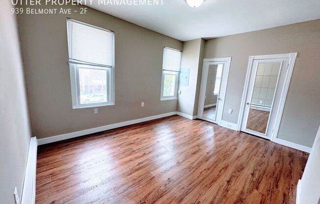 939 BELMONT AVE