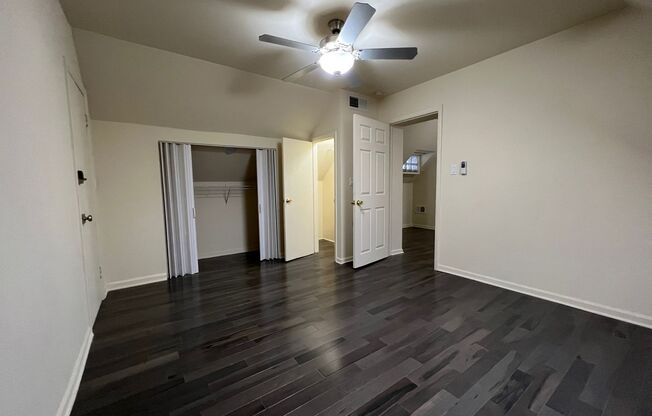 2 beds, 1 bath, $2,295