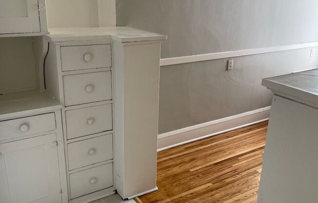 1 bed, 1 bath, 625 sqft, $969, Unit 105